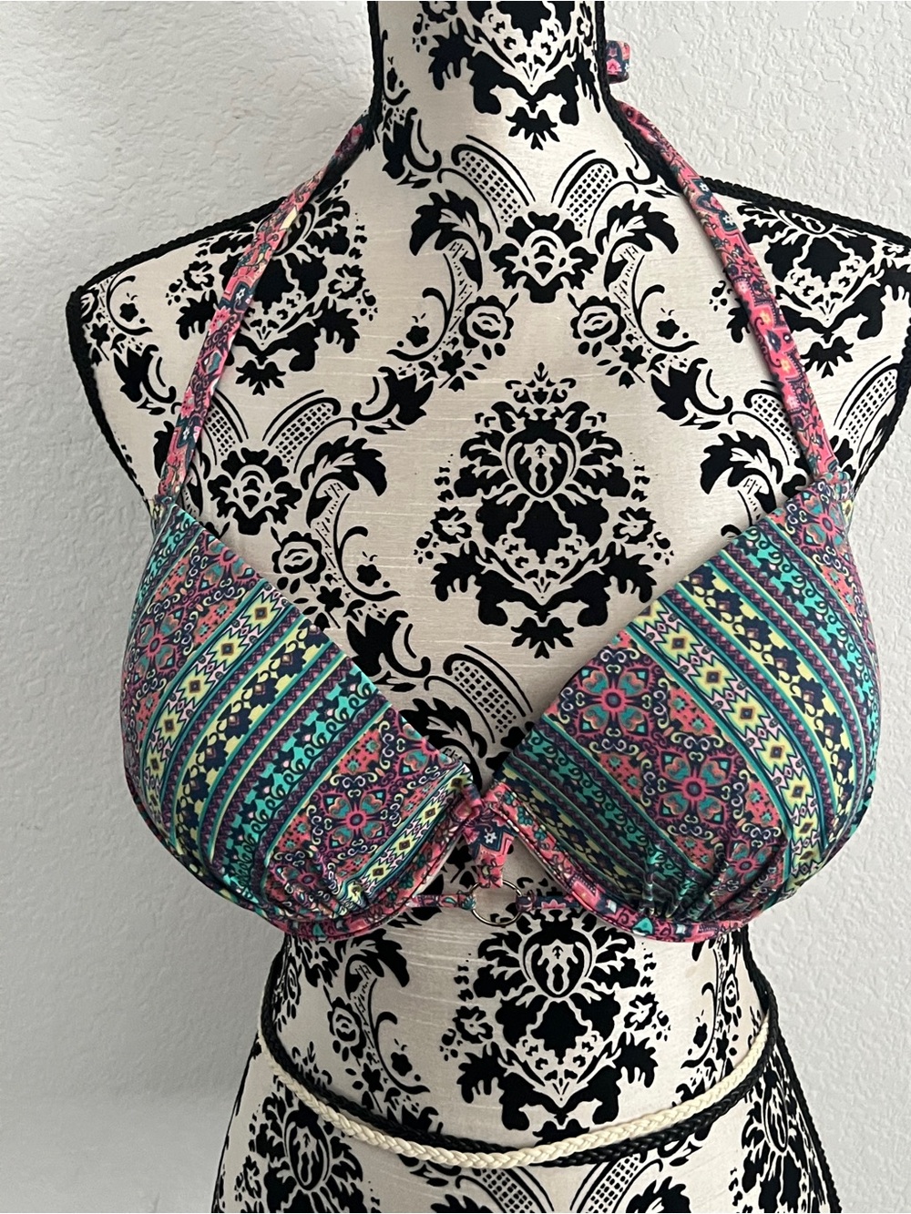 Shade & Shore 36DD Push Up Halter Bikini Top Teal Pink Geometric Underwire Swim